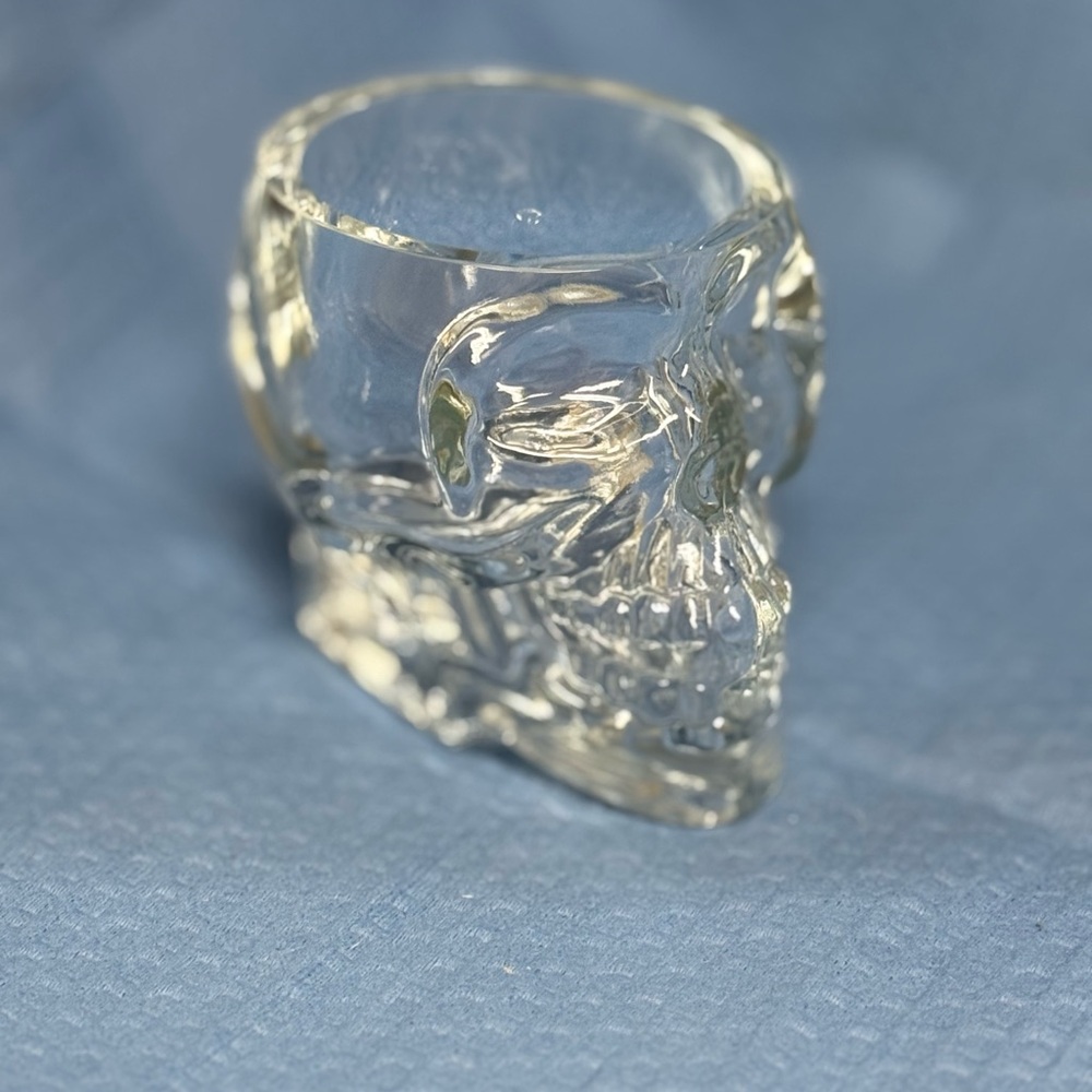 Crystal Head Vodka glass/crystal shot glass
